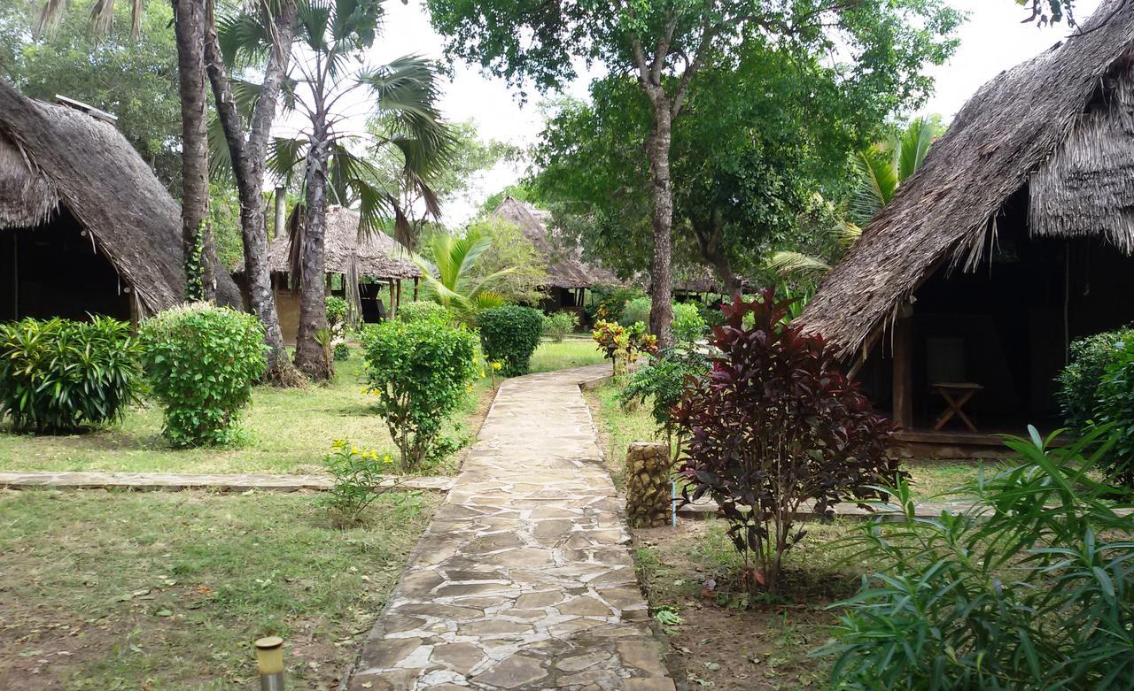 Bahari Pori Resort Pangani Экстерьер фото